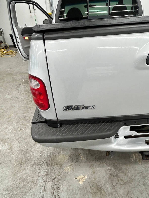 2000 Ford F-150 SVT Lightning