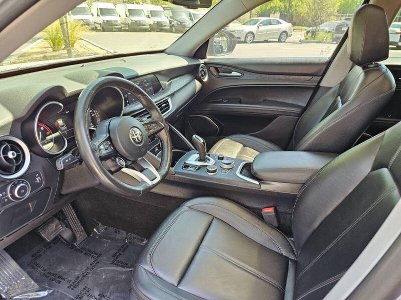 2021 Alfa Romeo Stelvio Sprint