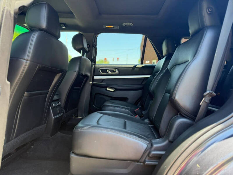 2017 Ford Explorer XLT