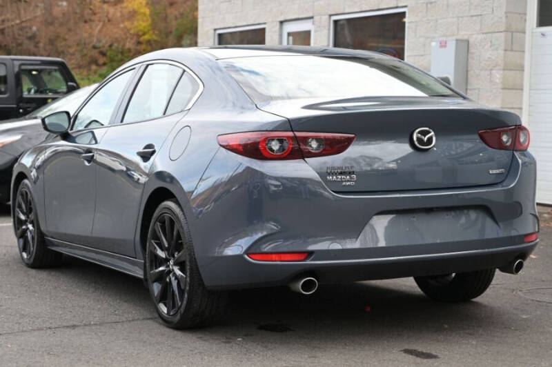 2024 Mazda Mazda3 Sedan 2.5 S Carbon Edition