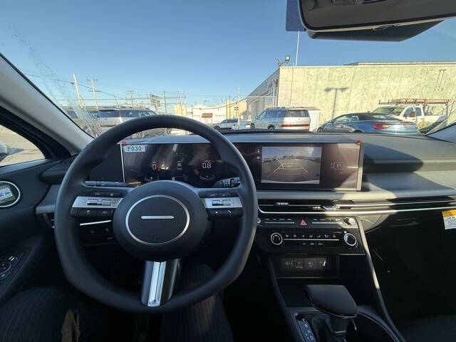 2025 Hyundai Sonata SE