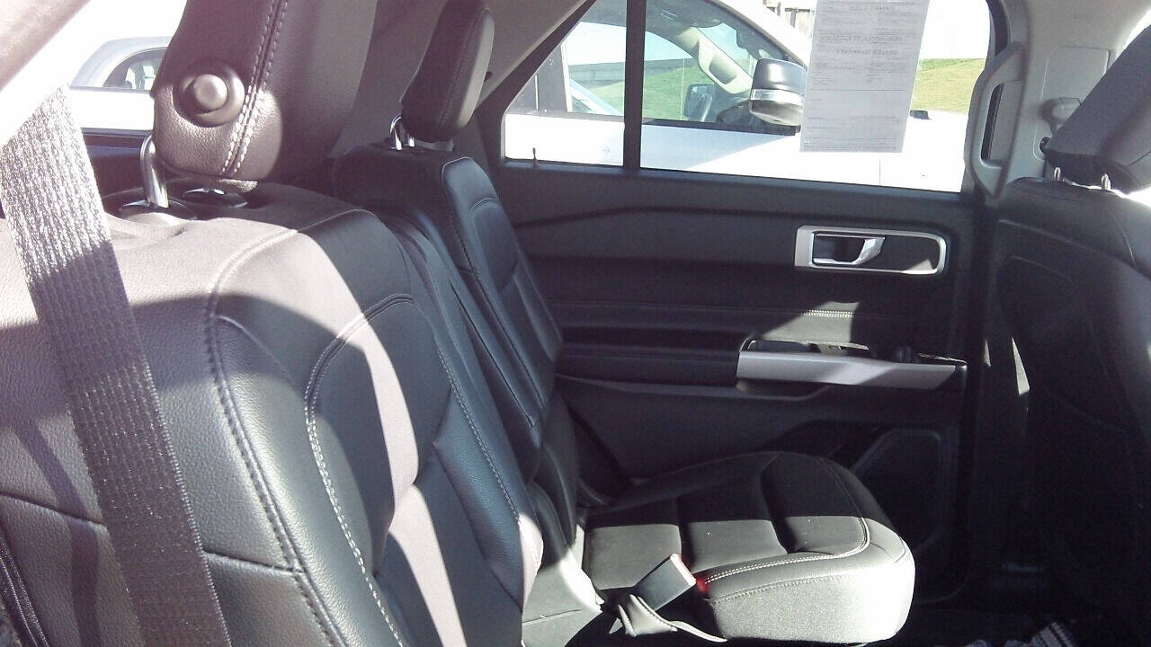 2020 Ford Explorer