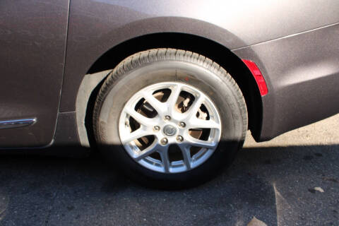 2020 Chrysler Pacifica Touring L