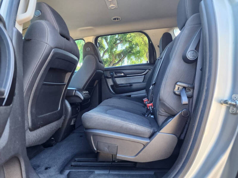 2016 GMC Acadia SLE-1