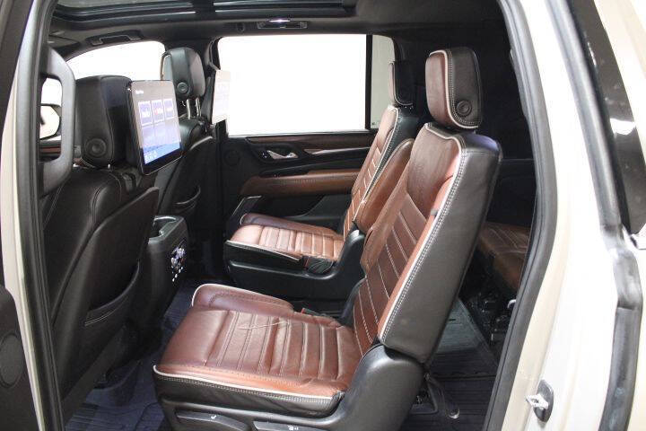 2023 GMC Yukon XL Denali Ultimate