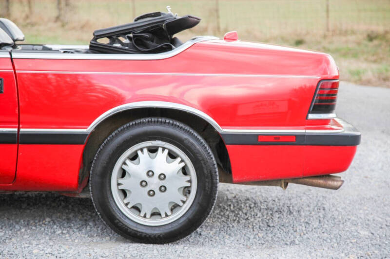 1988 Chrysler Le Baron Premium