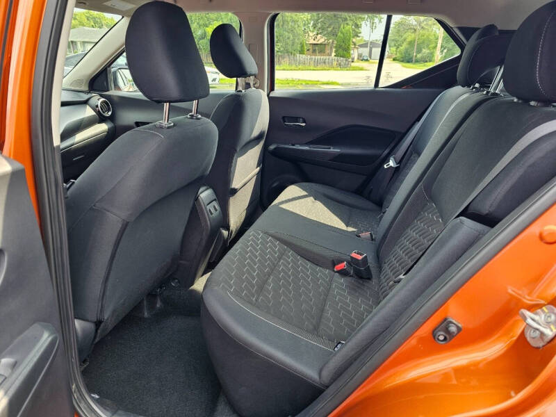 2023 Nissan Kicks SV