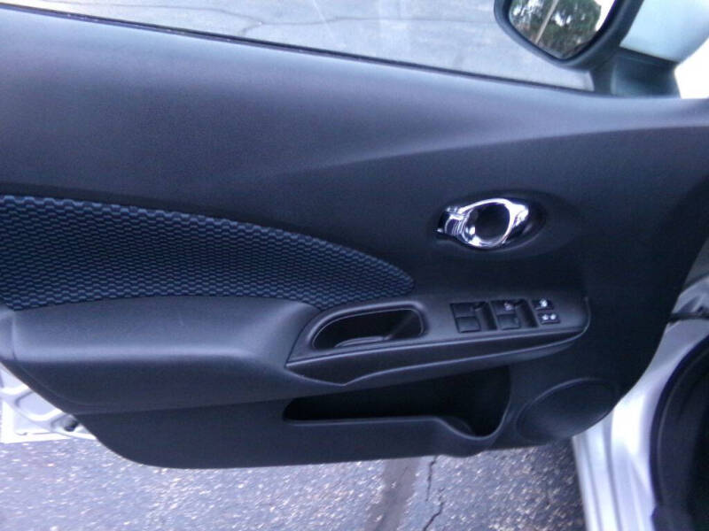 2015 Nissan Versa Note SV