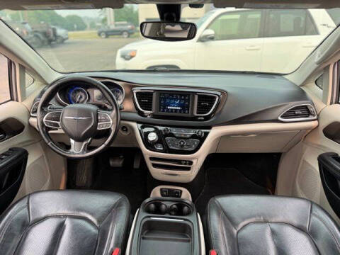 2019 Chrysler Pacifica Touring L