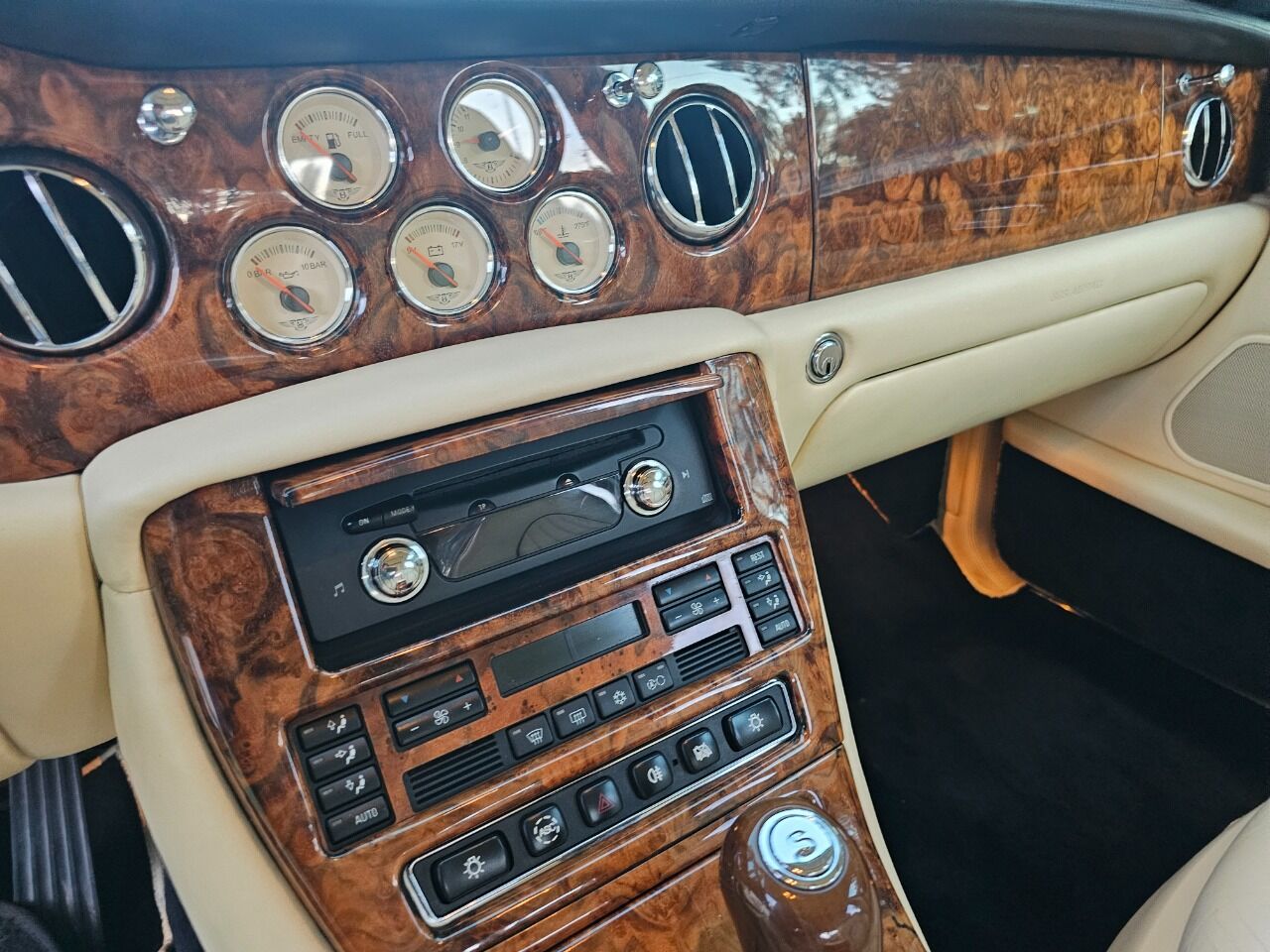 2000 Bentley Arnage 44