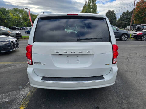 2018 Dodge Grand Caravan SE