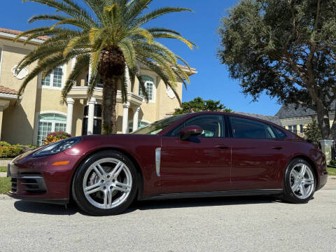 2018 Porsche Panamera 4 Executive