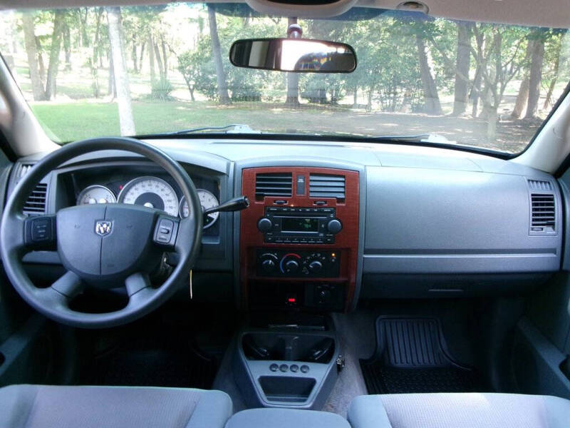 2005 Dodge Dakota SLT