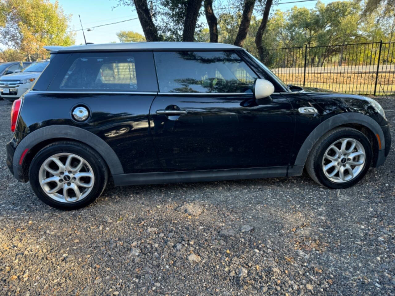 2015 MINI Hardtop 2 Door for sale at AUSTIN PREMIER AUTO in Austin, TX