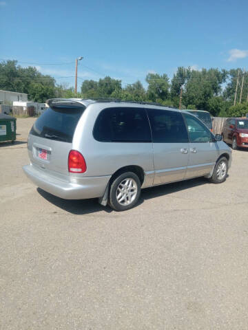 2000 Dodge Grand Caravan SE