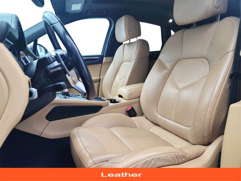 2017 Porsche Macan S