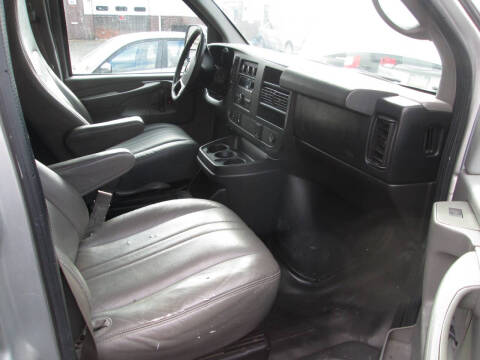 2015 Chevrolet Express 2500