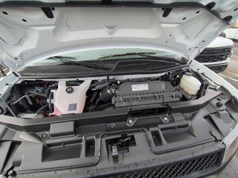 2025 Chevrolet Express 2500