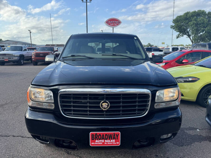 2000 Cadillac Escalade