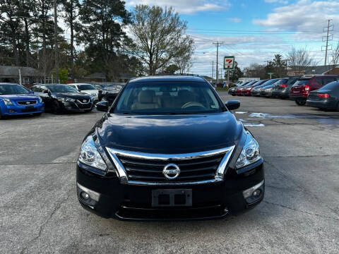 2013 Nissan Altima for sale at Newtown Motors in Virginia Beach VA