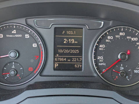 2016 Audi Q3 2.0T quattro Premium Plus