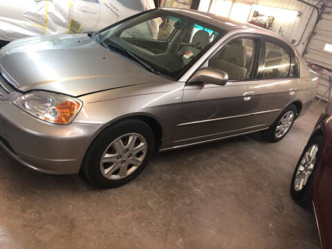 2003 Honda Civic for sale at BELL AUTO & TRUCK SALES in Fort Wayne IN