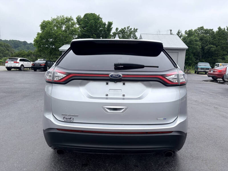 2015 Ford Edge SE