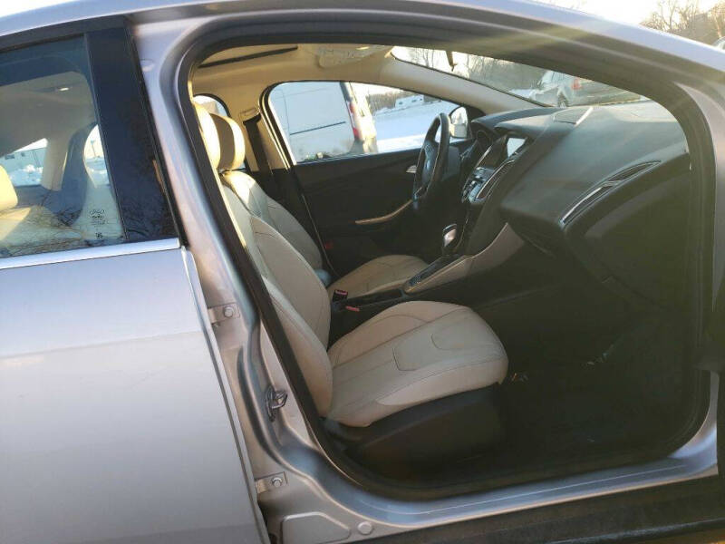 2017 Ford Focus Titanium