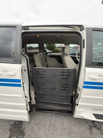 2013 Dodge Grand Caravan American Value Package