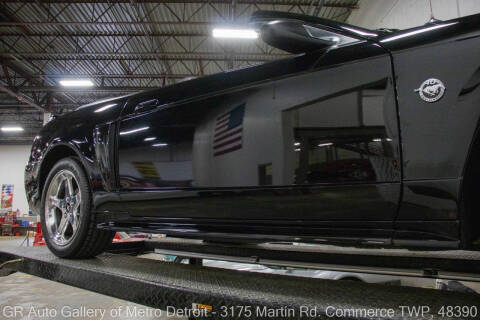 2004 Ford Mustang GT Deluxe