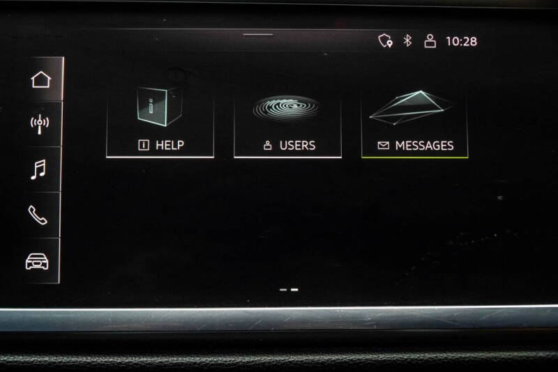 2022 Audi Q3 quattro Premium 40 TFSI