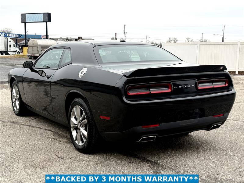 2021 Dodge Challenger SXT