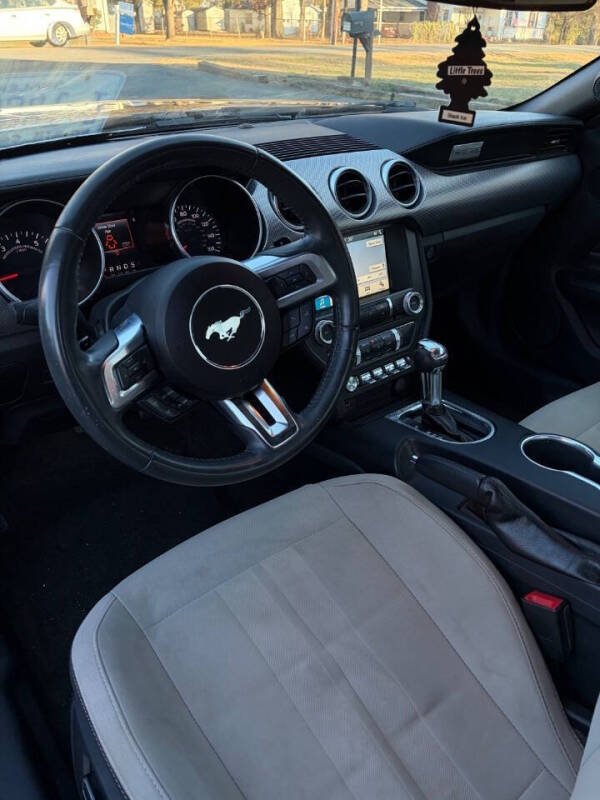 2018 Ford Mustang EcoBoost