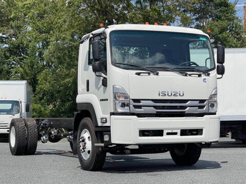 2025 Isuzu FTR