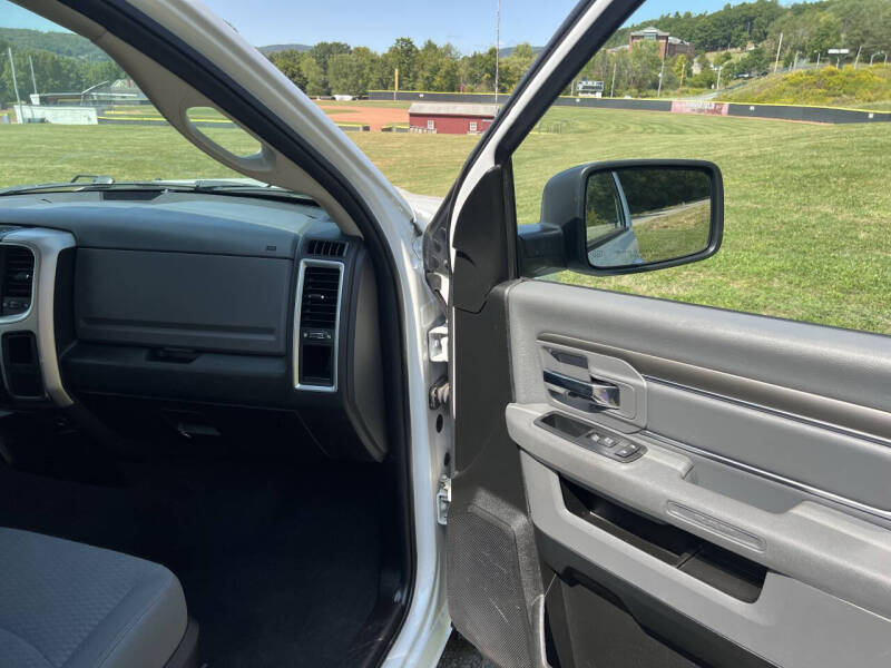 2020 RAM 1500 Classic SLT