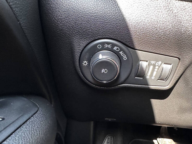 2023 Jeep Compass (Red) Edition