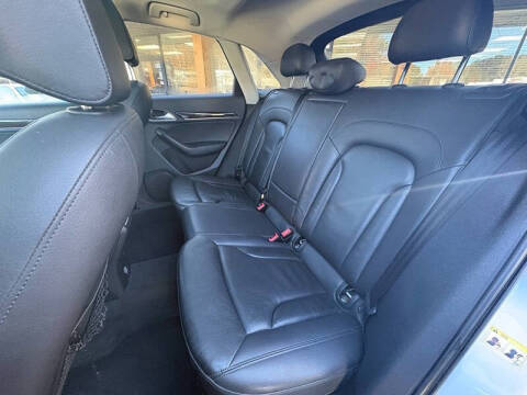 2016 Audi Q3 2.0T quattro Premium Plus