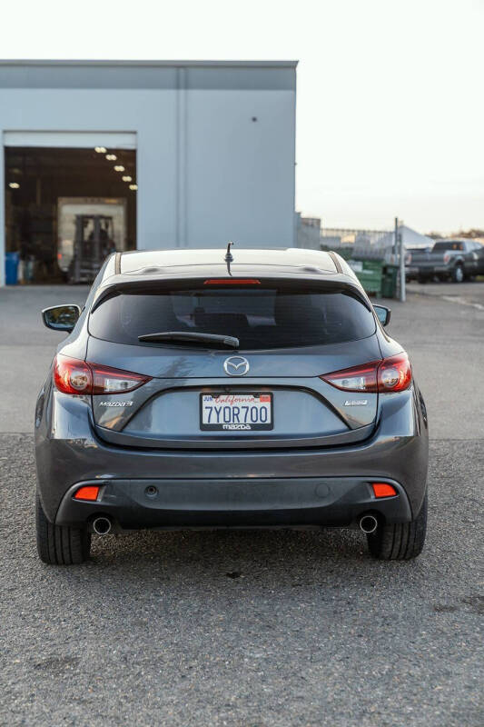 2016 Mazda MAZDA3 i Sport