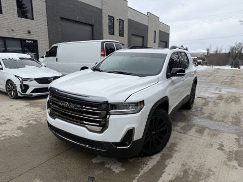 2023 GMC Acadia SLT