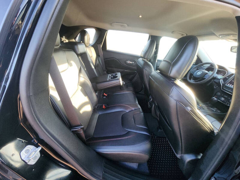 2022 Jeep Cherokee Trailhawk