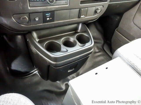 2017 GMC Savana 2500