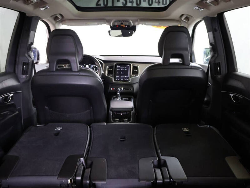 2020 Volvo XC90 T5 Momentum