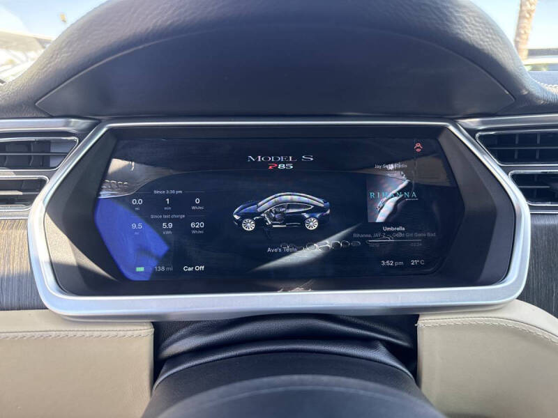 2012 Tesla Model S Performance