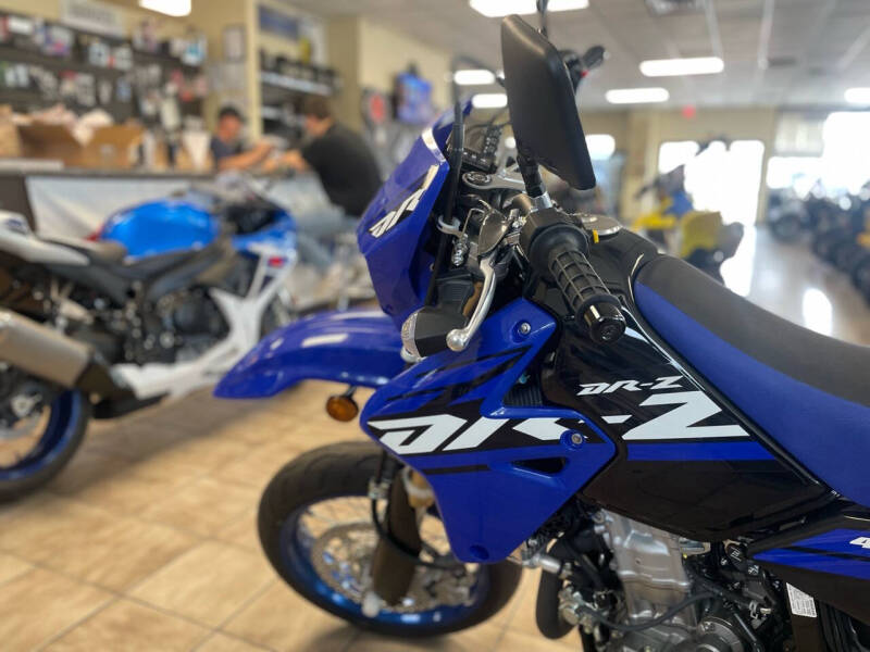 2024 Suzuki DR-Z400SM