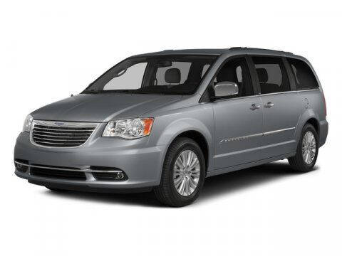 2015 Chrysler Town and Country for sale at Capital Group Auto Sales & Leasing in Freeport NY