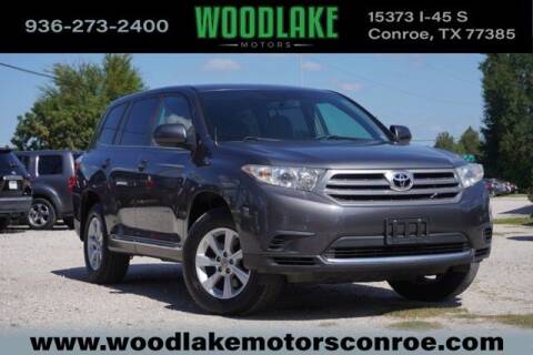 2011 Toyota Highlander for sale at WOODLAKE MOTORS in Conroe TX