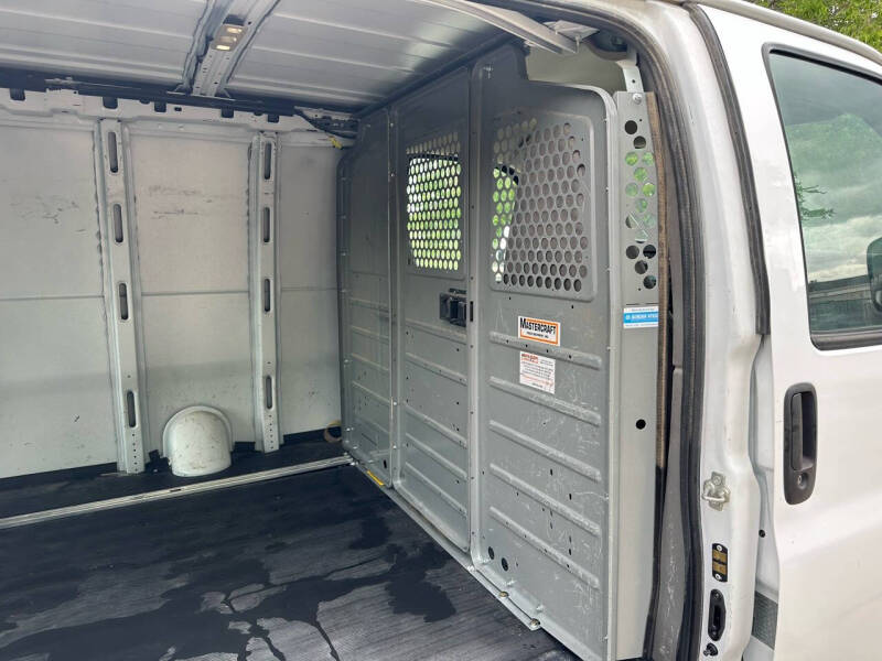 2017 Chevrolet Express 2500