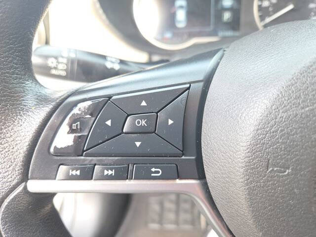 2020 Nissan Versa SV