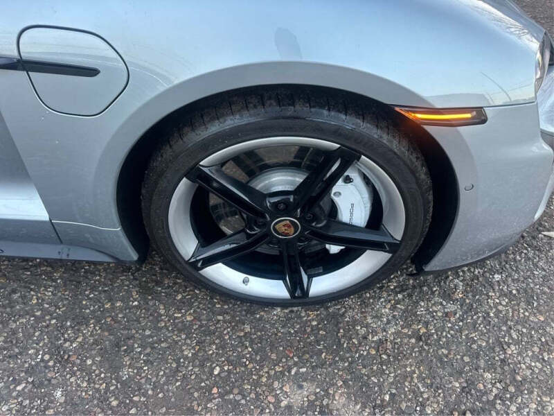 2023 Porsche Taycan GTS