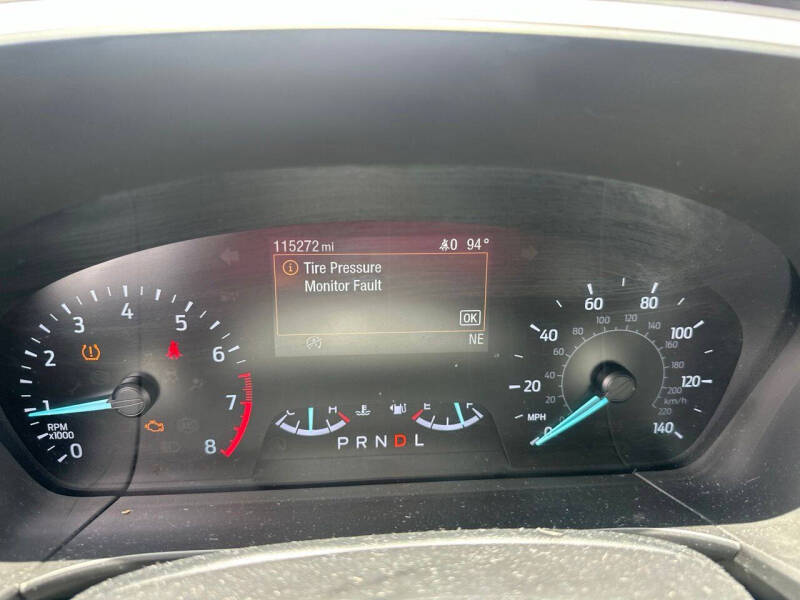 2020 Ford Escape SE